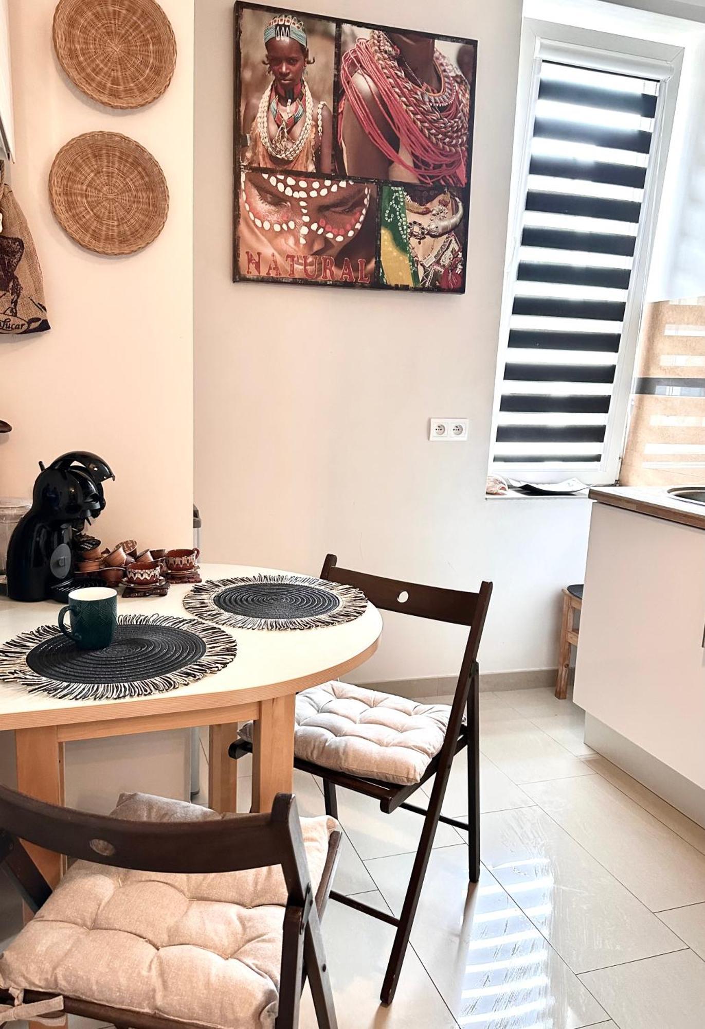 Africa Apartment Warsaw Ngoại thất bức ảnh