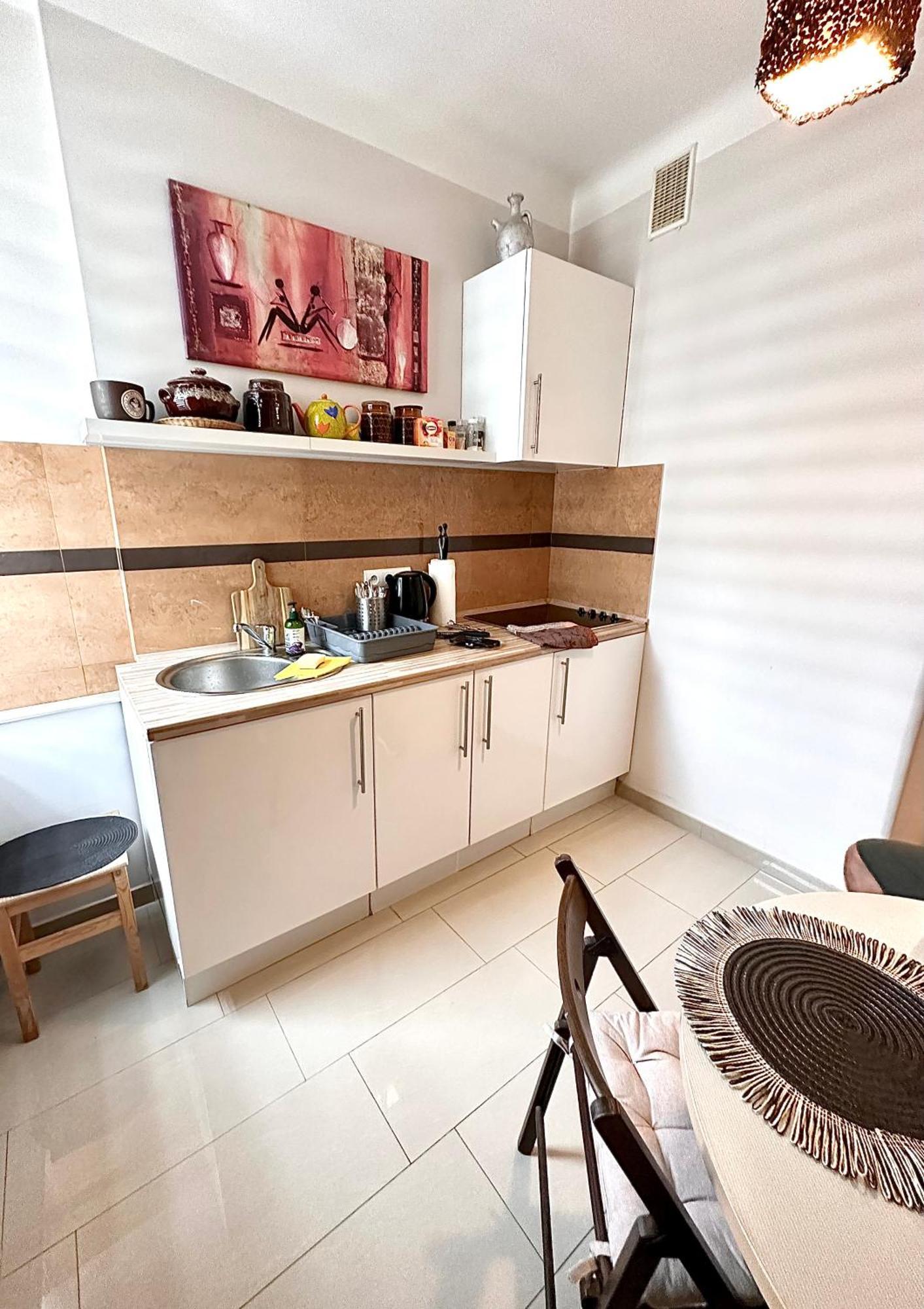 Africa Apartment Warsaw Ngoại thất bức ảnh
